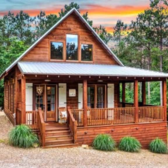 Acadian Cottage - Image 1