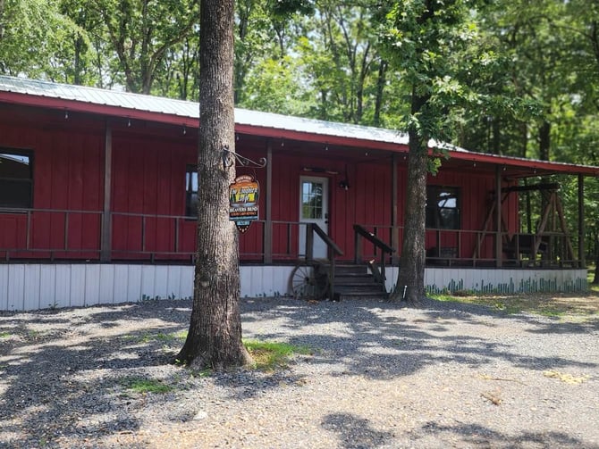 Hochatown Saloon’s OK Corral Cabin